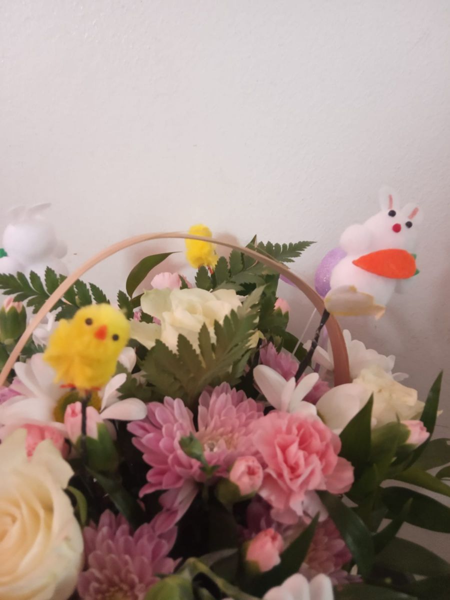 Spring Easter basket by Wright Stripes Floristry